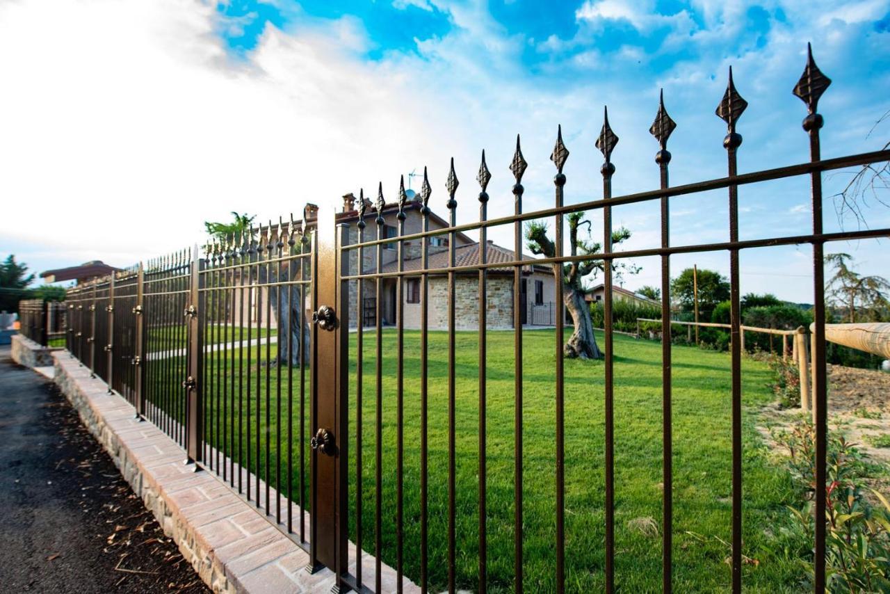 B&B Madonna Carradori Country Offagna Exterior foto