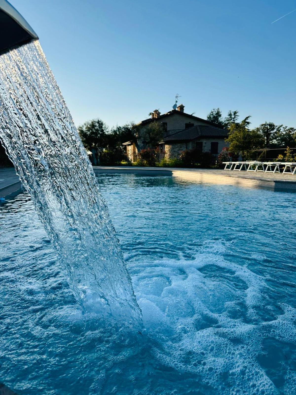 B&B Madonna Carradori Country Offagna Exterior foto